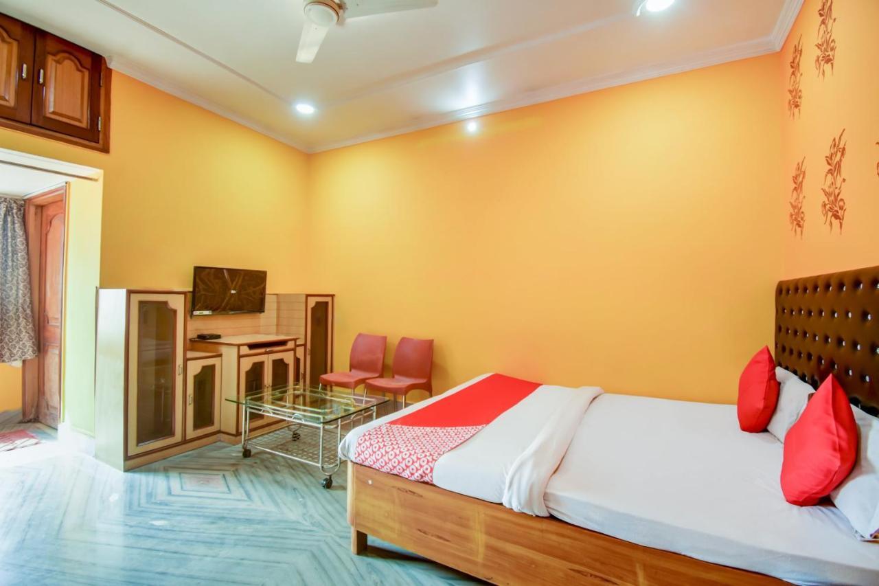 Super Oyo Hotel Priyal Amrit Sagar Rourkela Eksteriør billede