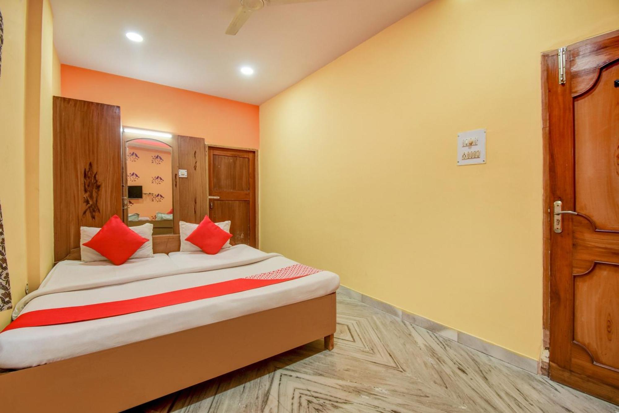 Super Oyo Hotel Priyal Amrit Sagar Rourkela Eksteriør billede